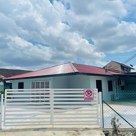 Sshomestay Skudai Bagian luar foto